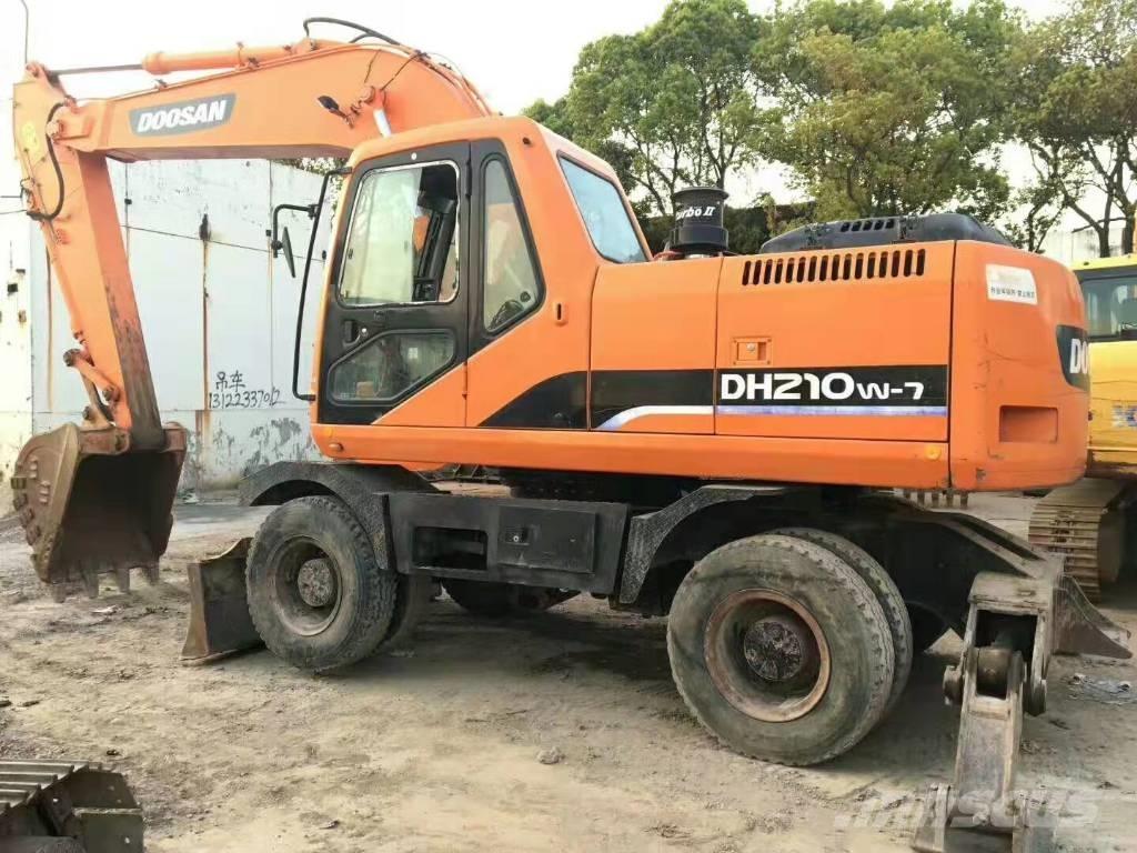 Doosan DH210W-7 Ratiniai ekskavatoriai