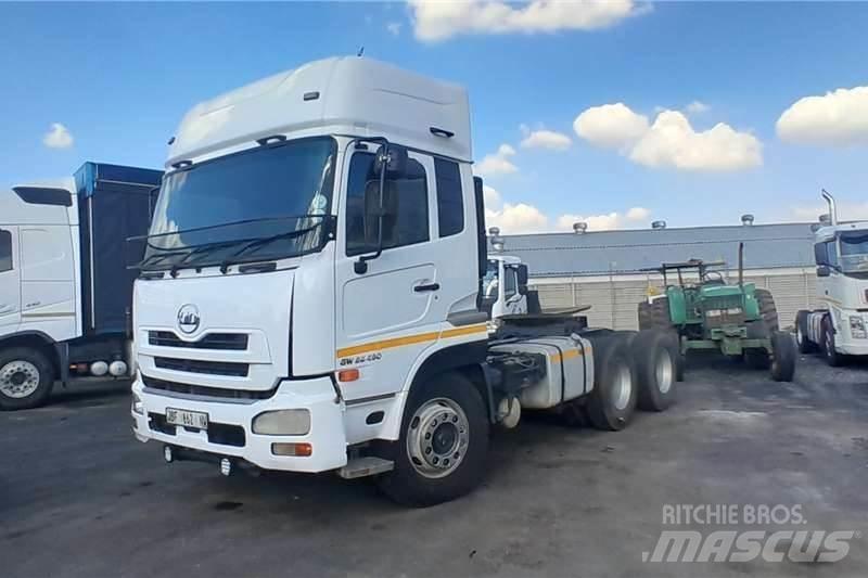 UD QUESTER GWE440 Kita