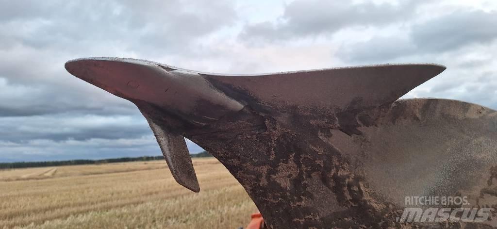 Kuhn Vari-Master 123 Apverčiamieji plūgai