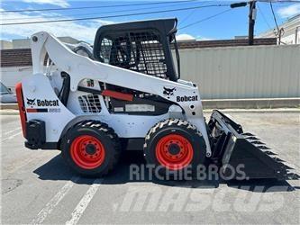 Bobcat S 530 Krautuvai su šoniniu pasukimu