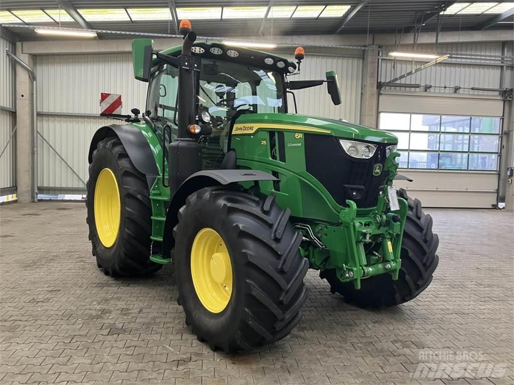 John Deere 6R 215 Traktoriai