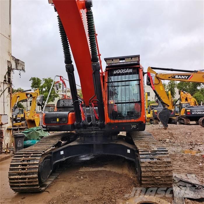 Doosan DX 340 LC Vikšriniai ekskavatoriai