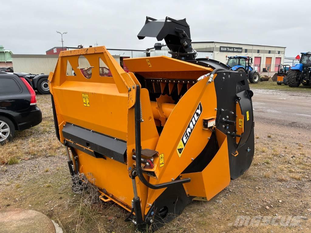 Emily Sigma Šieno ir pašarų ruošimo mašinų priedai