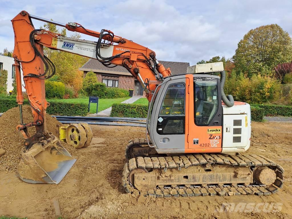 Hitachi ZX135US Vikšriniai ekskavatoriai