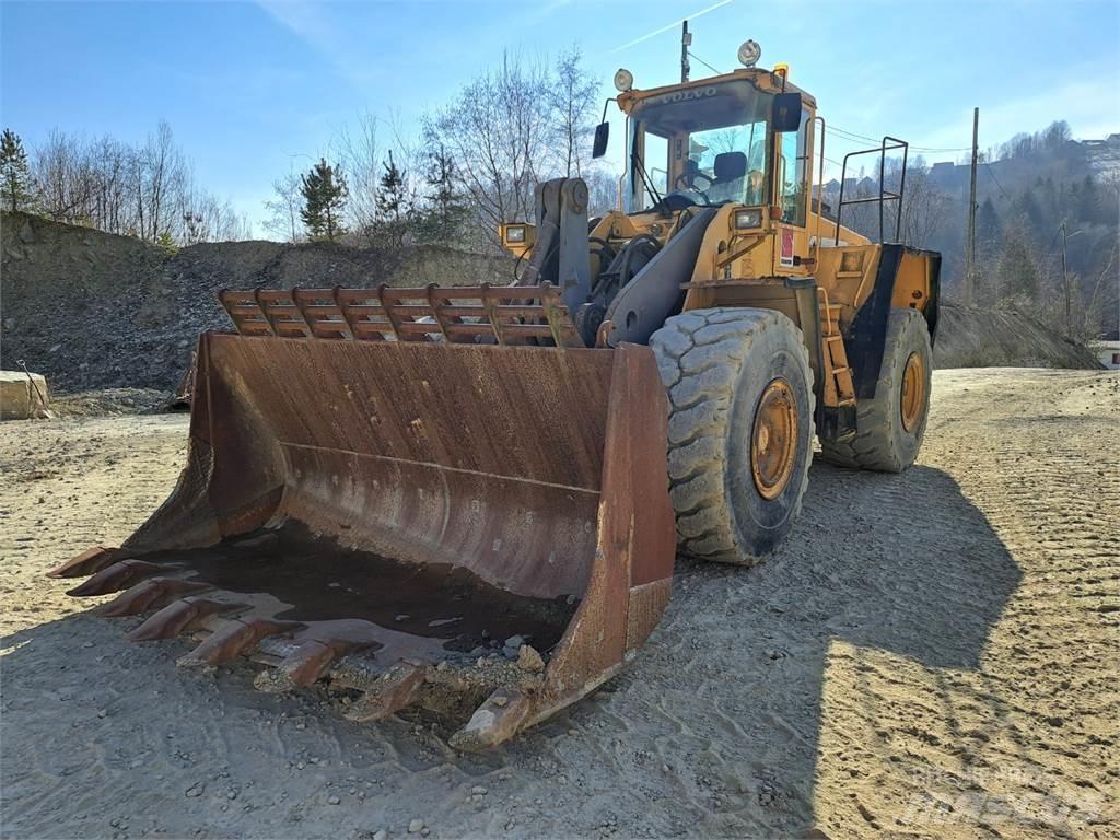 Volvo L180D Statyba - Kita
