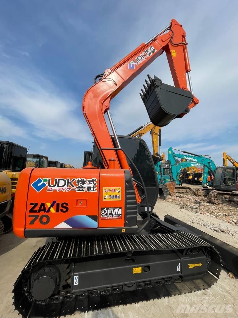 Hitachi 70 Mini ekskavatoriai < 7 t