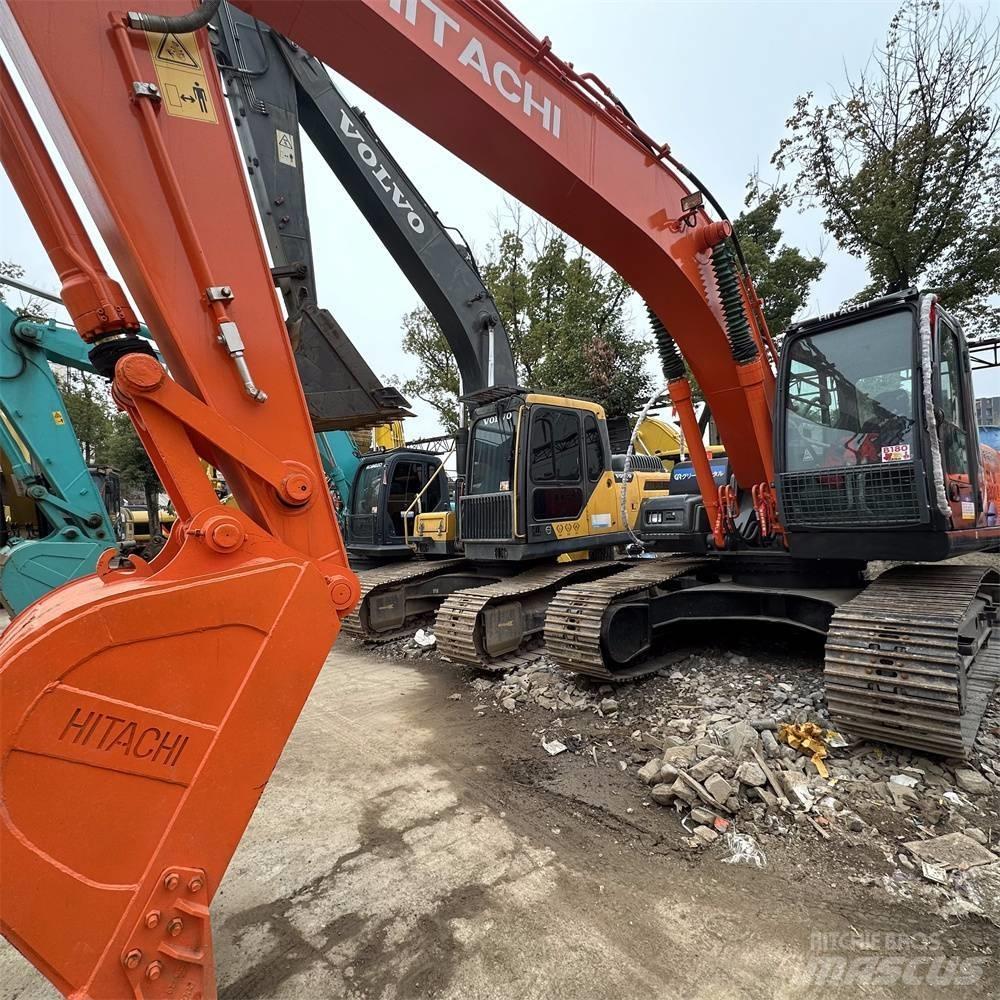 Hitachi ZX 200-3 G Vikšriniai ekskavatoriai