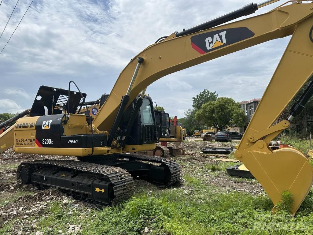 CAT 320 D Vikšriniai ekskavatoriai