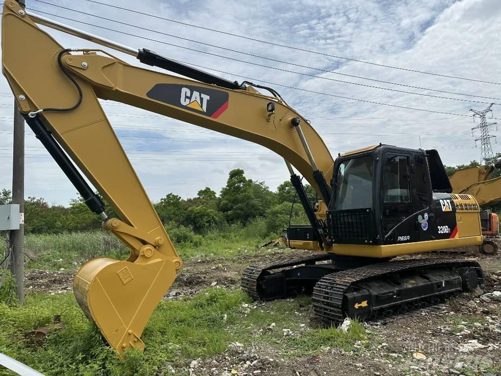 CAT 320 D Vikšriniai ekskavatoriai