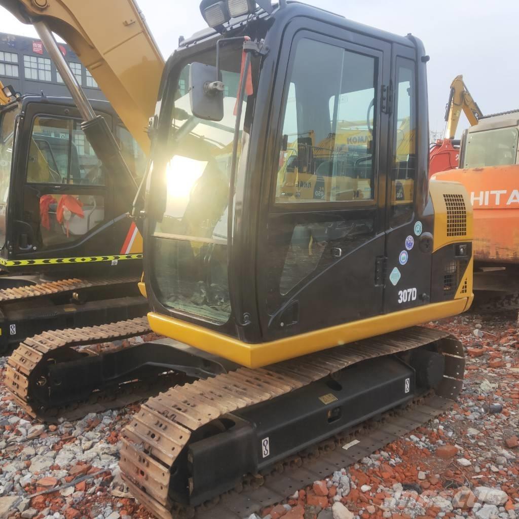 CAT 307 D Vikšriniai ekskavatoriai