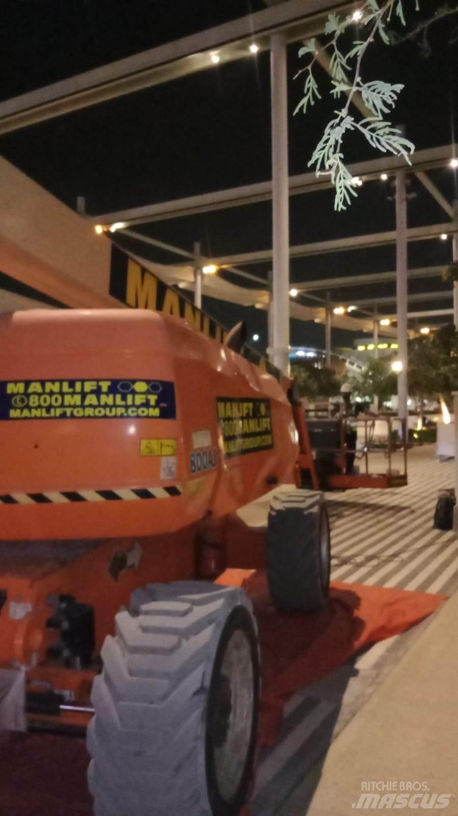 JLG 800AJ Alkūniniai keltuvai