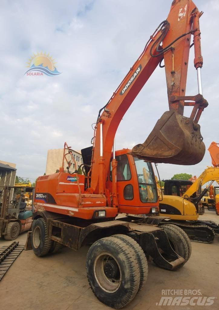 Doosan 150 W-7 Ratiniai ekskavatoriai