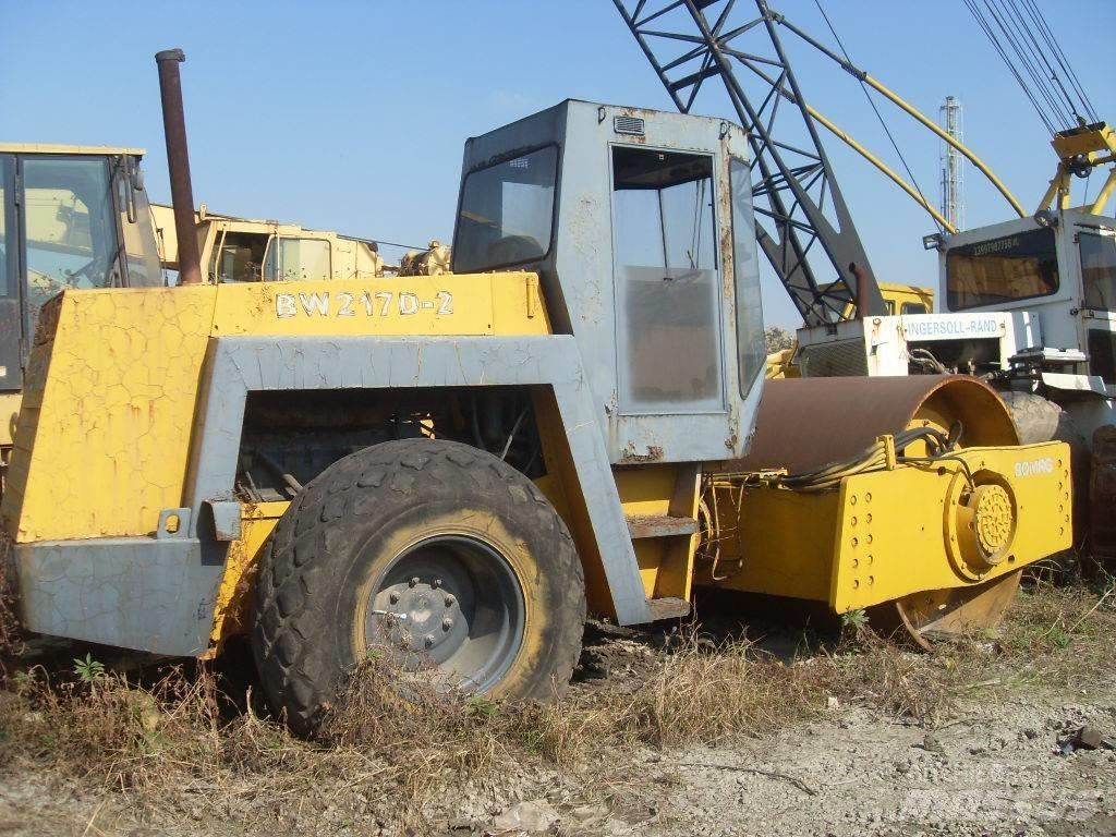 Bomag 217D Vieno būgno volai