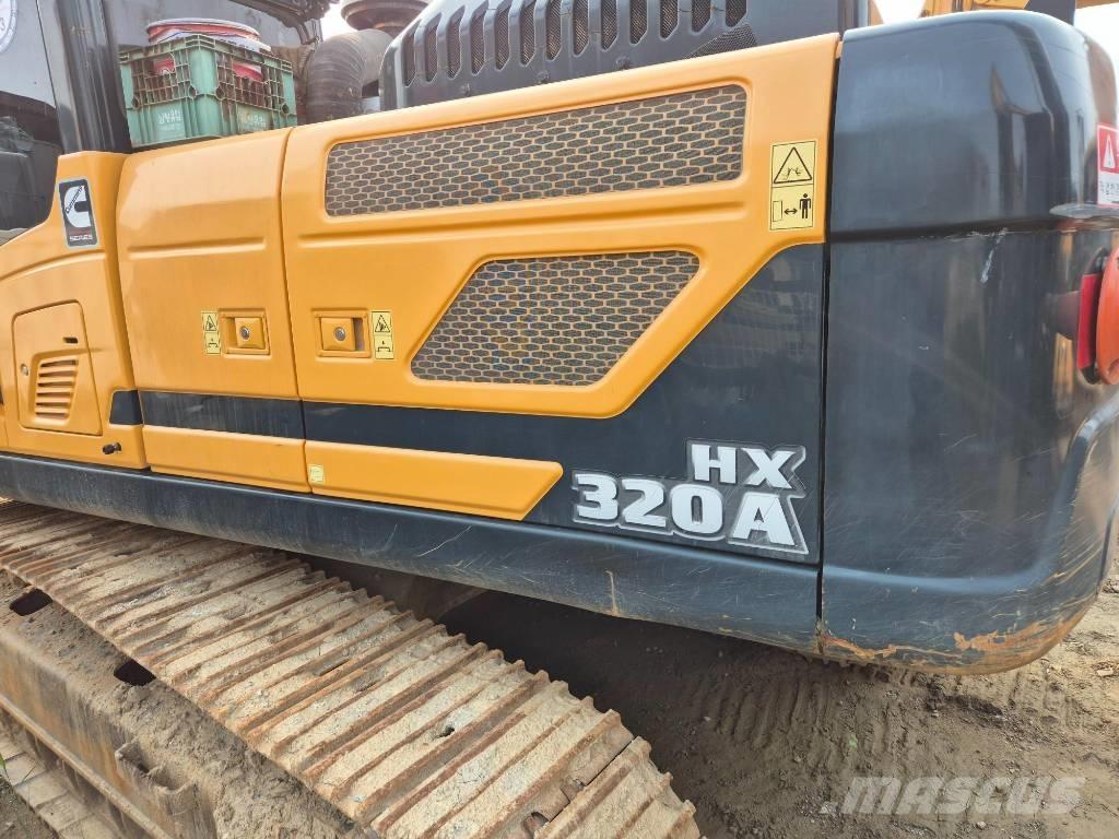 Hyundai HX320A Vikšriniai ekskavatoriai