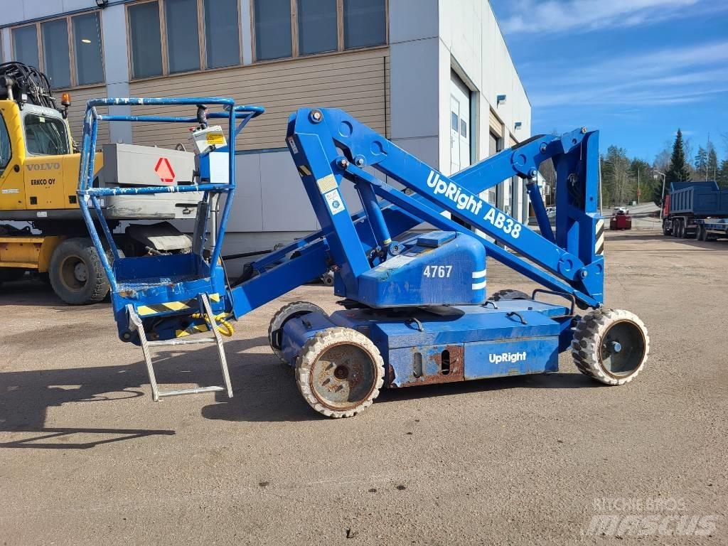UpRight AB38N Alkūniniai keltuvai