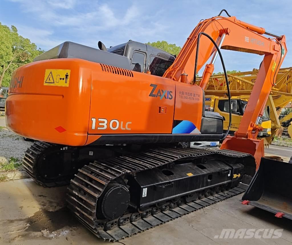 Hitachi ZX 130 LC Vikšriniai ekskavatoriai