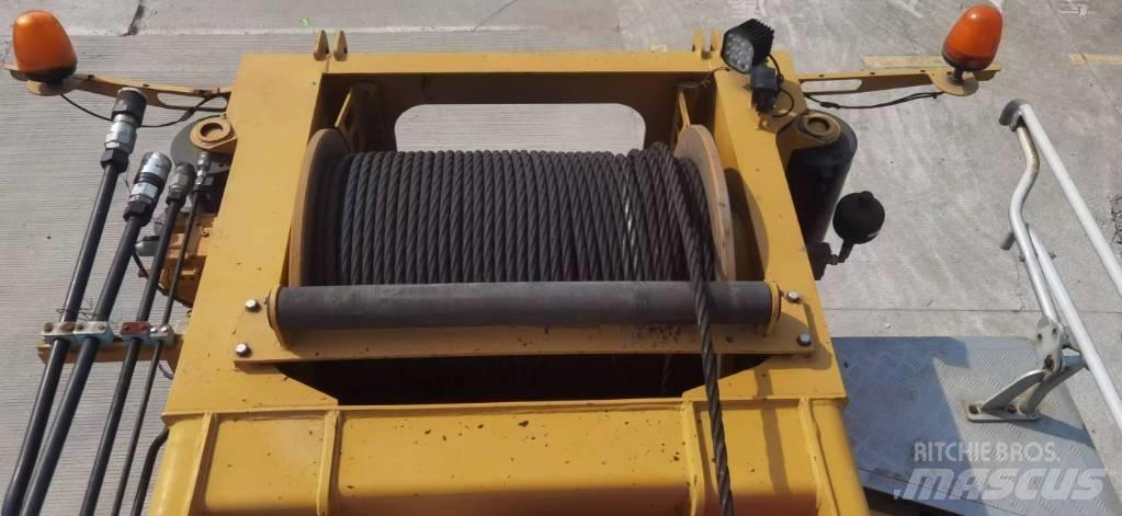 Sany SAC1300T Visureigiai kranai