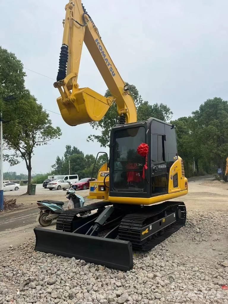 Komatsu PC70-8 Vikšriniai ekskavatoriai