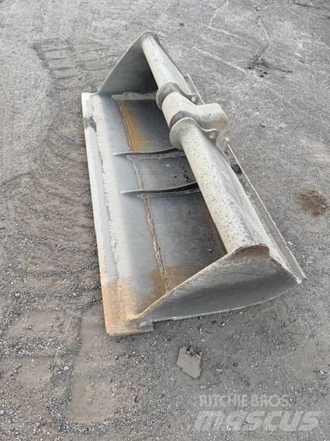 Yanmar SV 100-1 Vidutinės galios ekskavatoriai 7-12 t