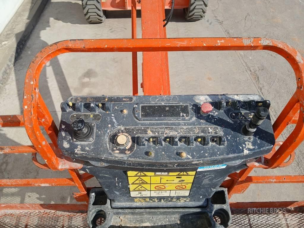 JLG 600 AJ Alkūniniai keltuvai