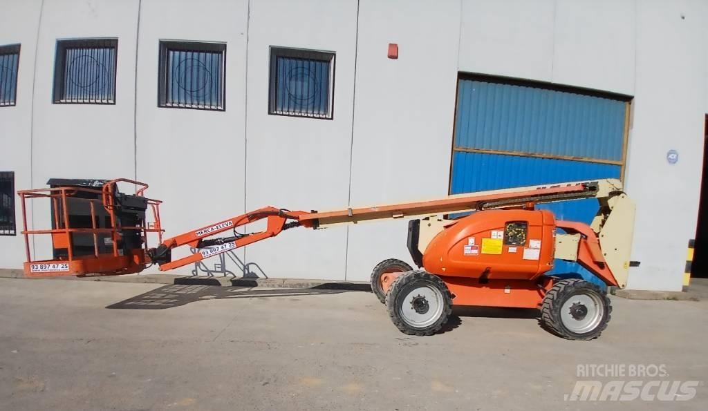 JLG 600 AJ Alkūniniai keltuvai