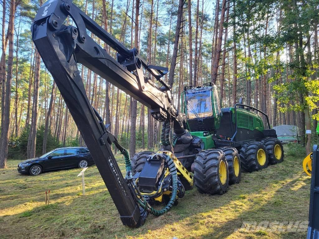 Johan Deere 1270G Miško technika (Harvesteriai)