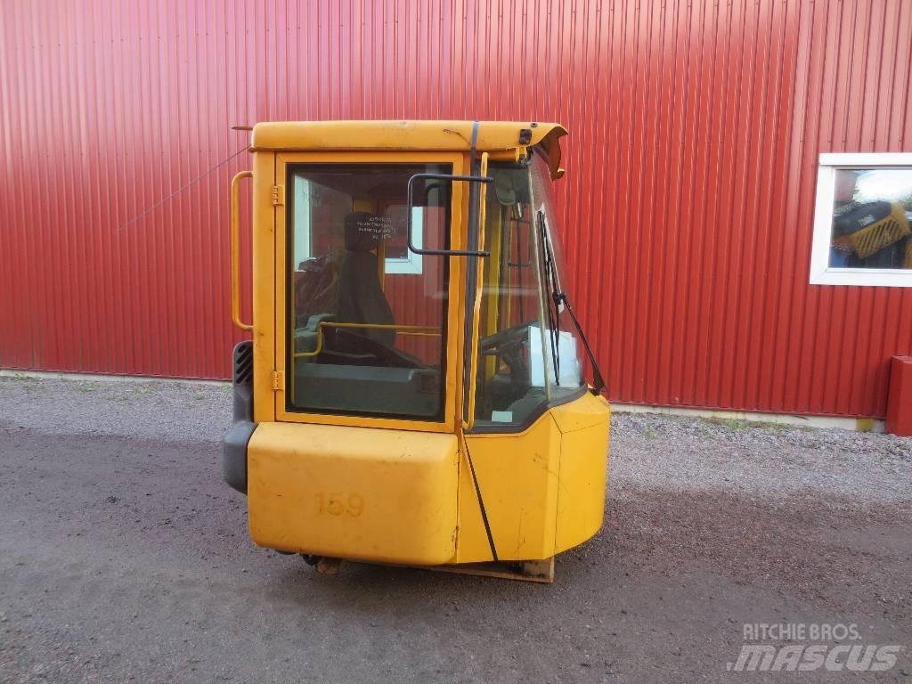 Volvo L 180 D Kabinos ir interjeras