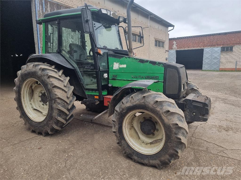 Valtra Valmet 900 Traktoriai