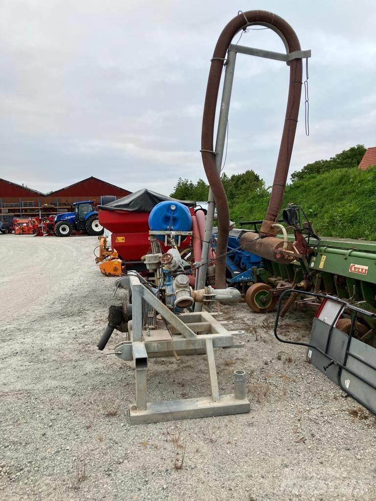 Landini CMS 80 Drėkintuvo siurbliai