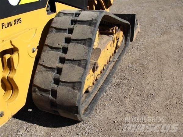 CAT 289 D Krautuvai su šoniniu pasukimu