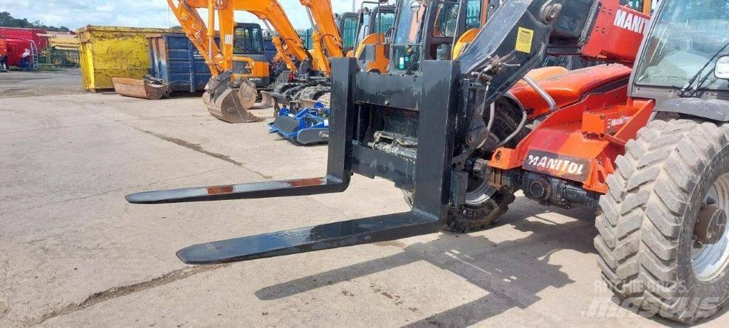 Manitou PFB Teleskopiniai krautuvai
