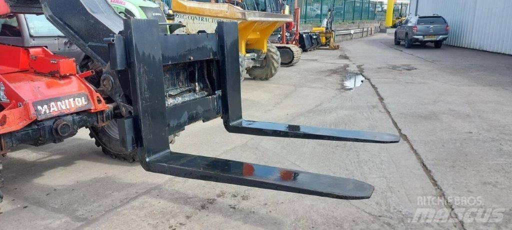 Manitou PFB Teleskopiniai krautuvai
