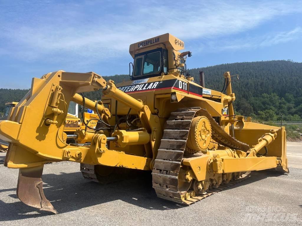 CAT D 10 Vikšriniai buldozeriai