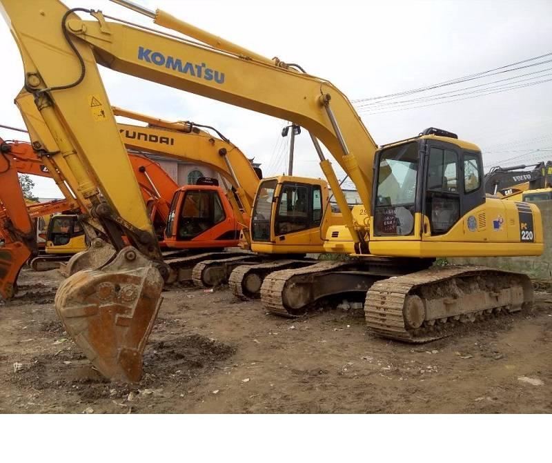 Komatsu PC 220-7 Vikšriniai ekskavatoriai