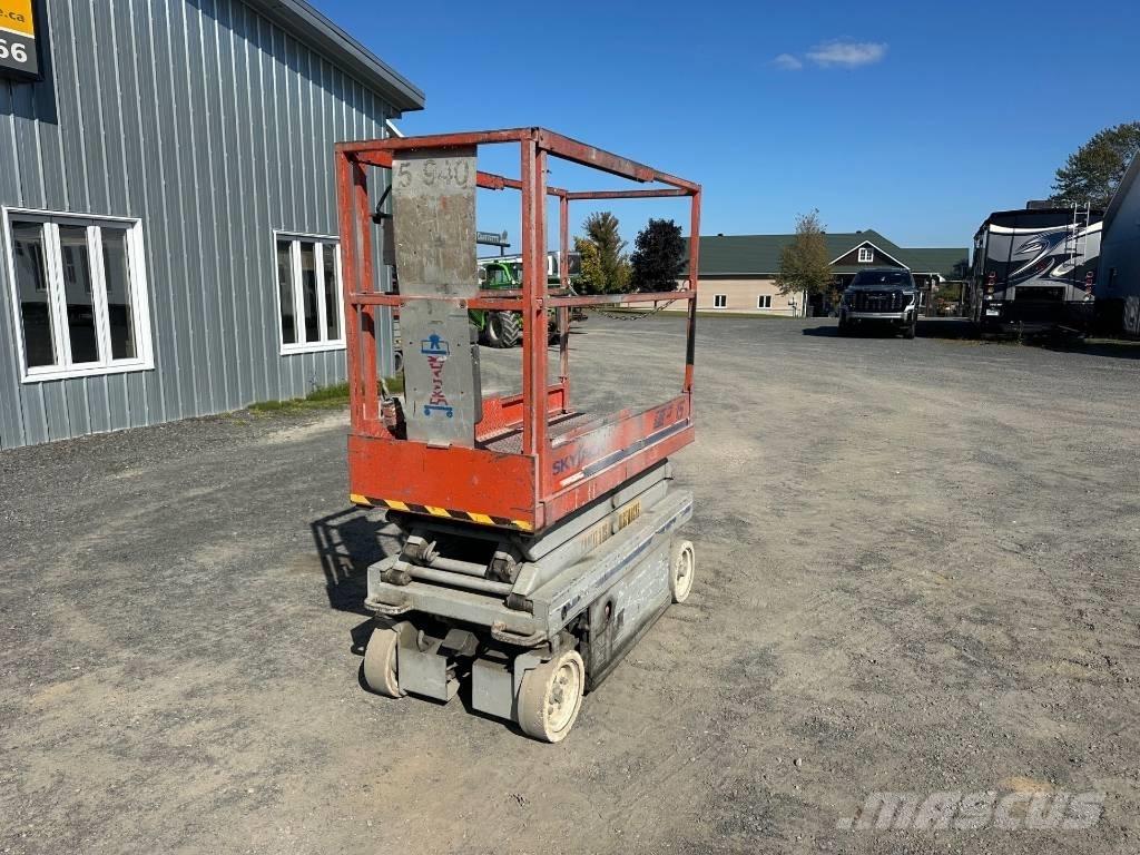 SkyJack SJ III 3015 Žirkliniai keltuvai