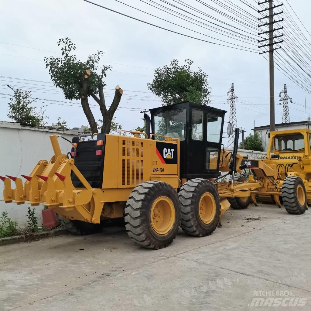 CAT 140 K Greideriai