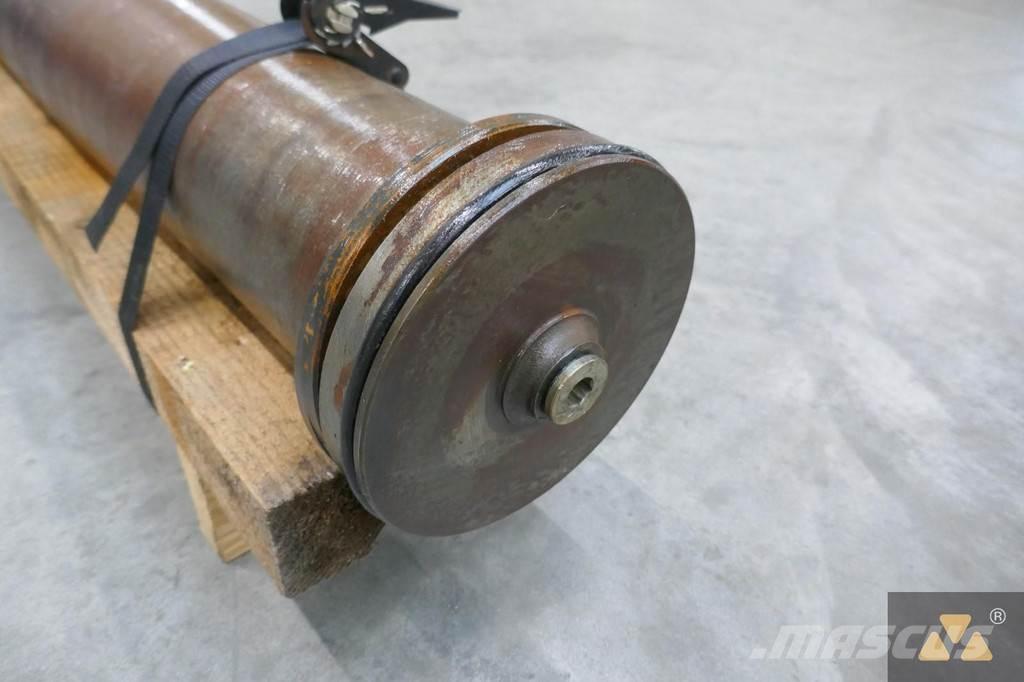 CAT 8E-2837 Transportas - Kita