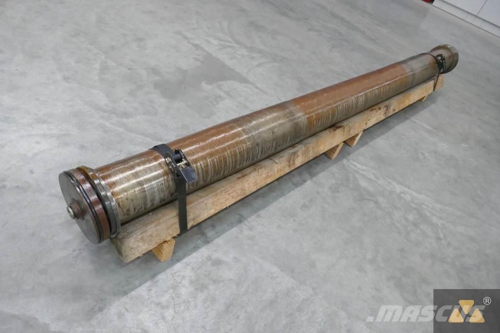 CAT 8E-2837 Transportas - Kita