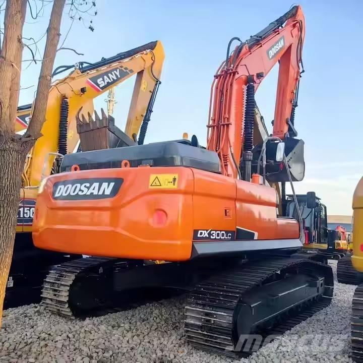 Doosan DX 300 LC Vikšriniai ekskavatoriai