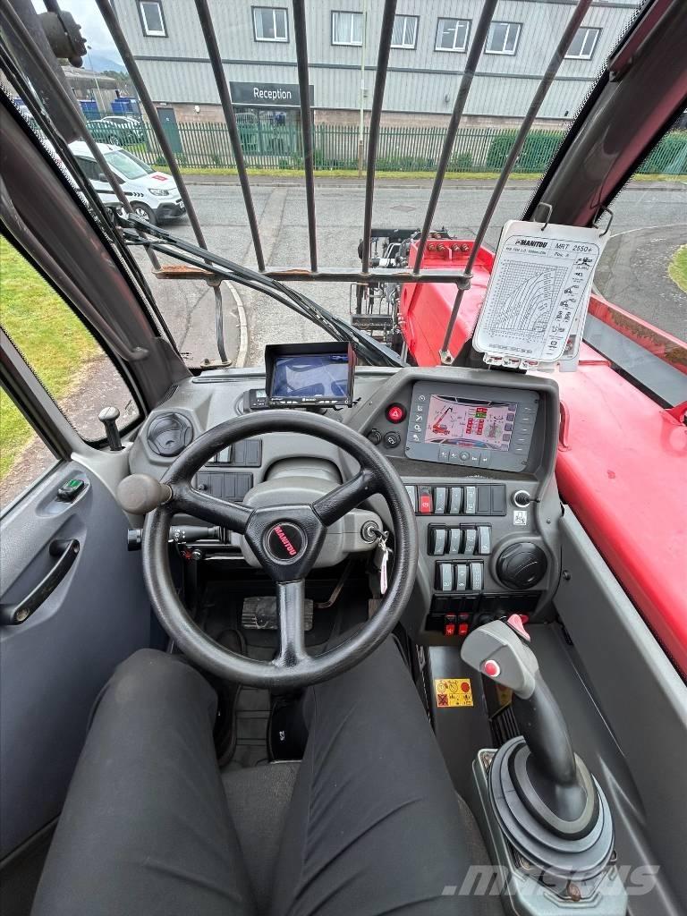 Manitou MRT 2550 Teleskopiniai krautuvai