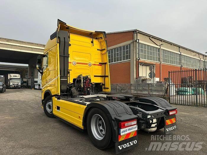 Volvo FH500 Naudoti vilkikai