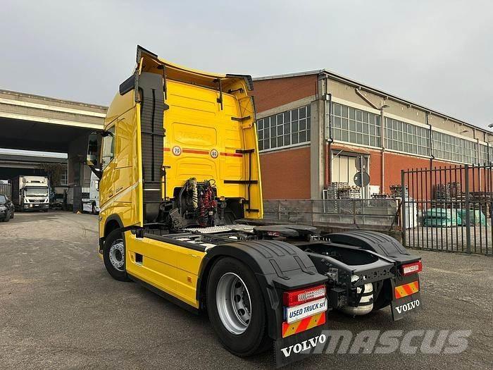Volvo FH500 Naudoti vilkikai