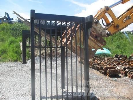  Demolition Cage Kiti naudoti statybos komponentai