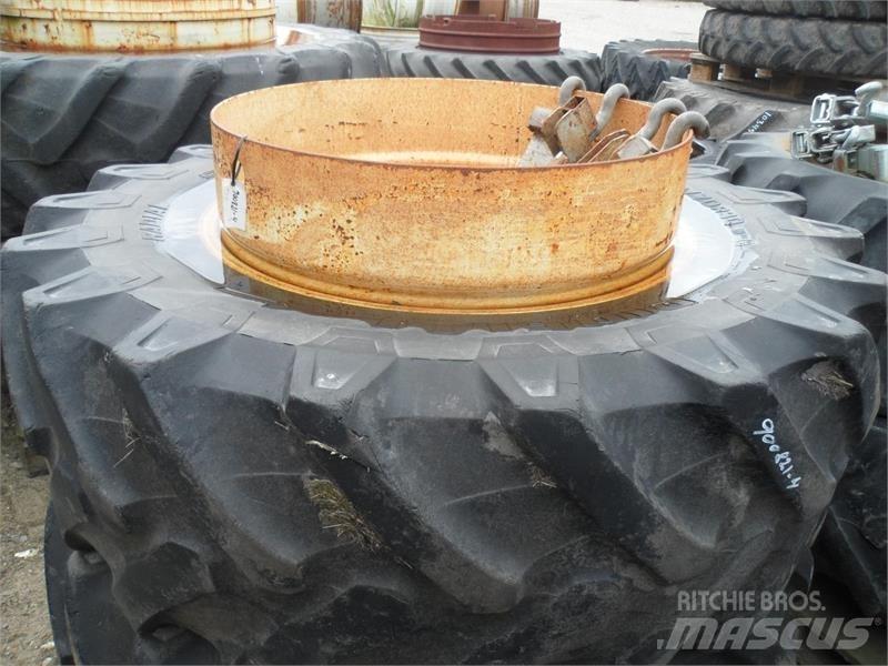  - - - 480/70R30 30" Padangos, ratai ir ratlankiai
