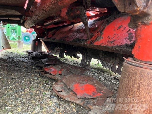 Kuhn FC3125DF Grunto gramdymo technika