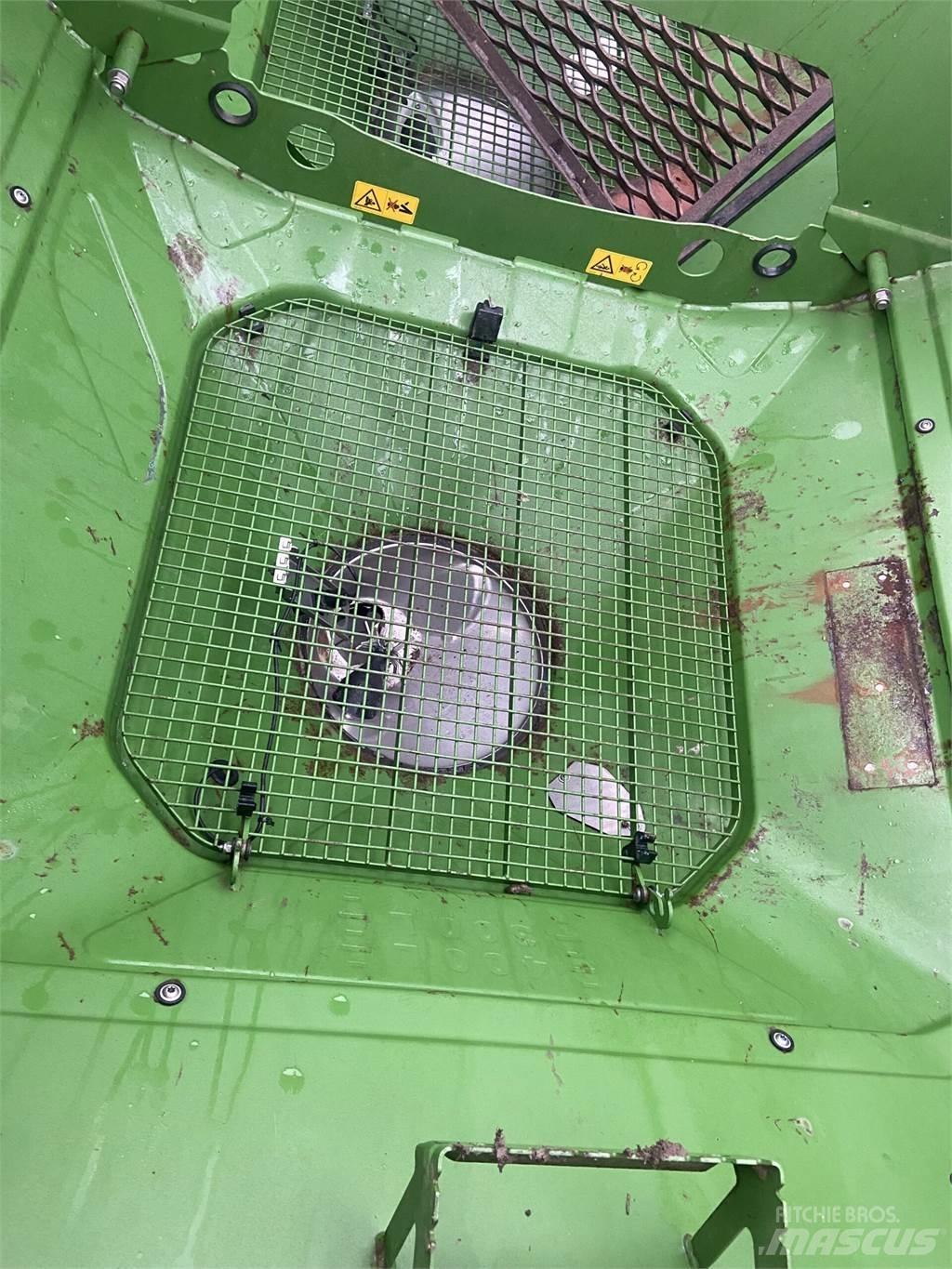Amazone ZA-TS4200 Trąšų purkštuvai