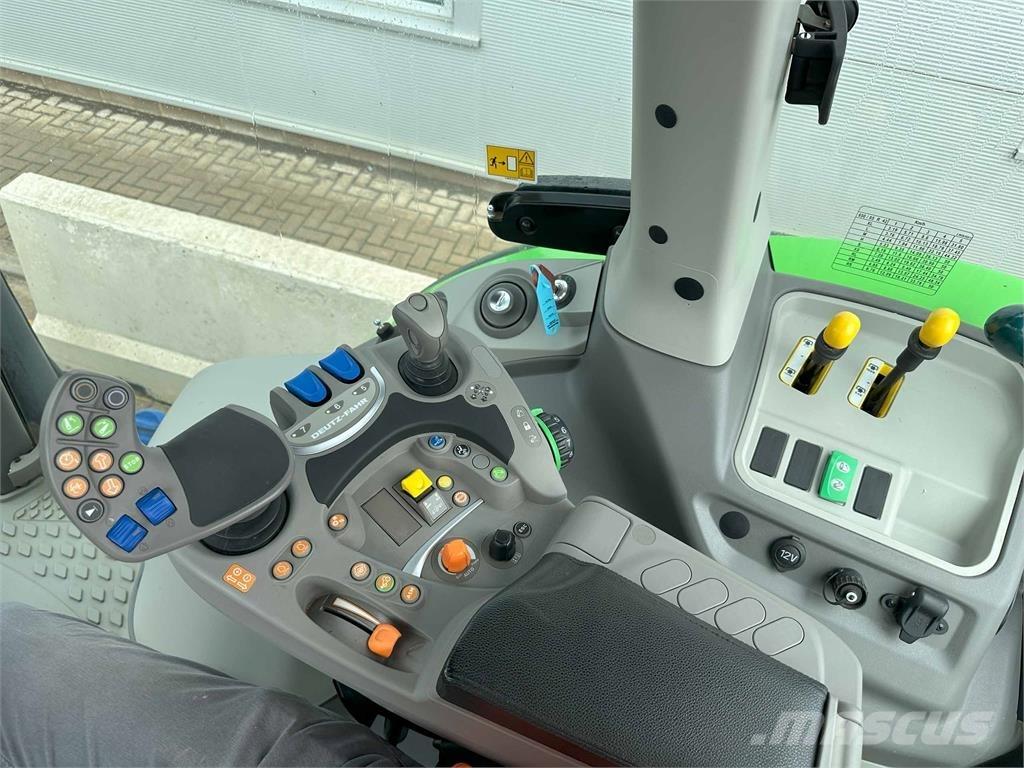 Deutz-Fahr 6215RC Traktoriai