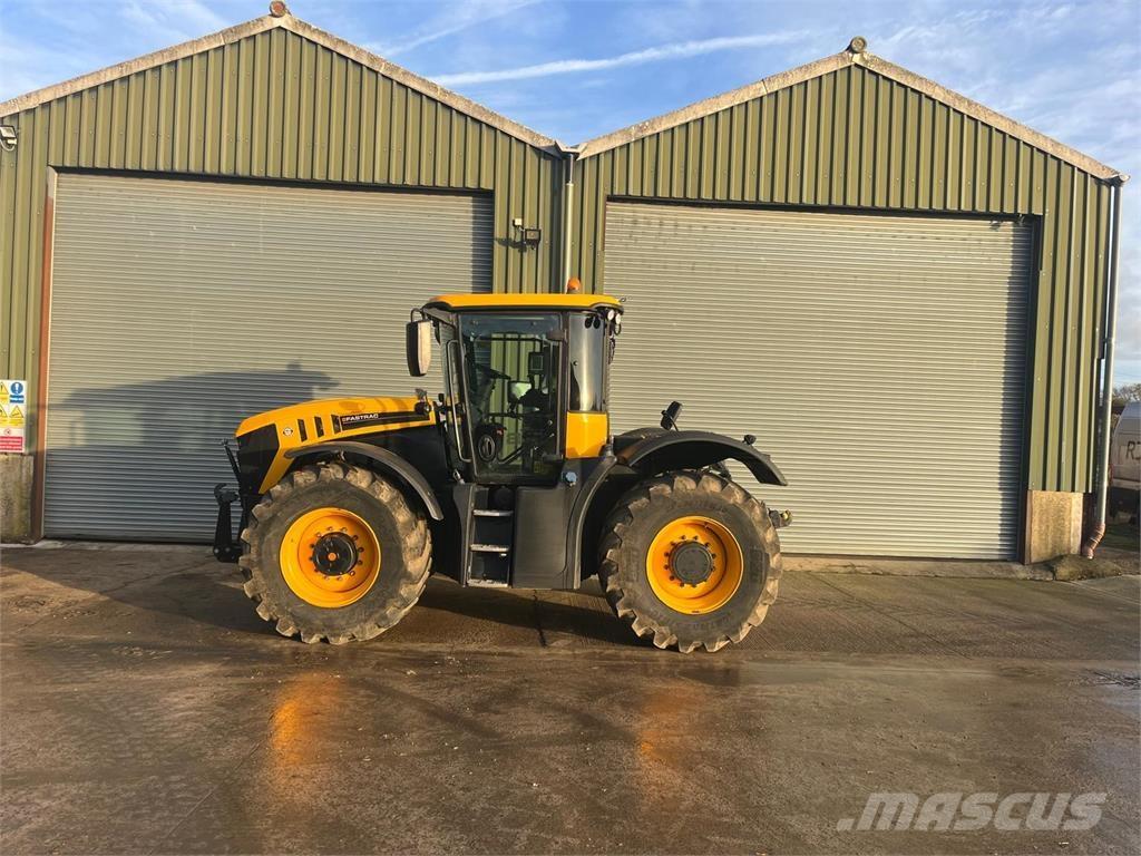 JCB Fastrac 4220 Traktoriai