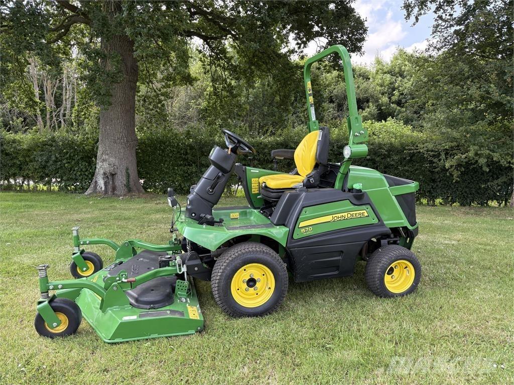 John Deere 1570 Sodo traktoriukai-vejapjovės