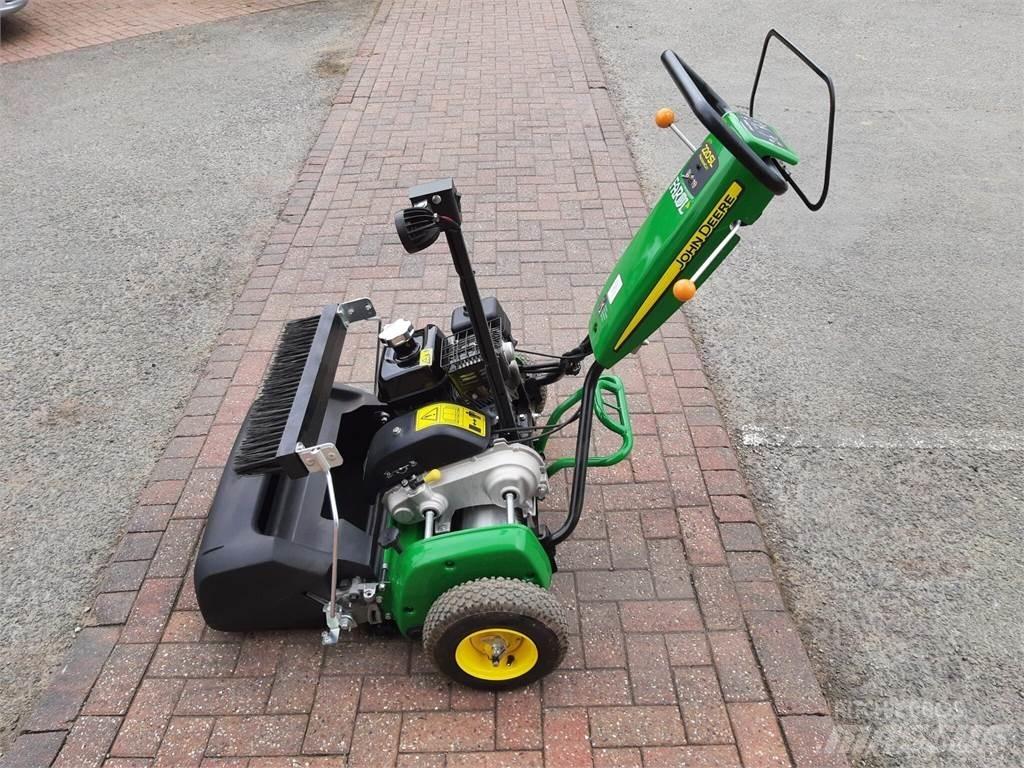 John Deere 220SL Rankinės vejapjovės